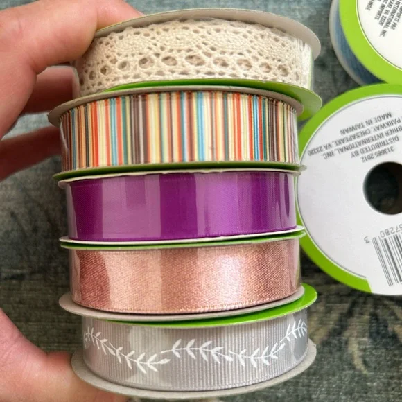 Assorted Ribbon Collection - Picture 5 of 8